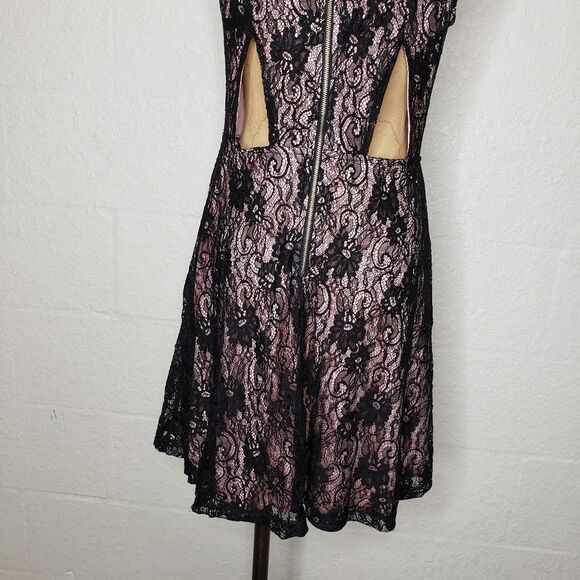 Charlotte Russe Black Lace Overlay Cut Out Dress L - Picture 13 of 16